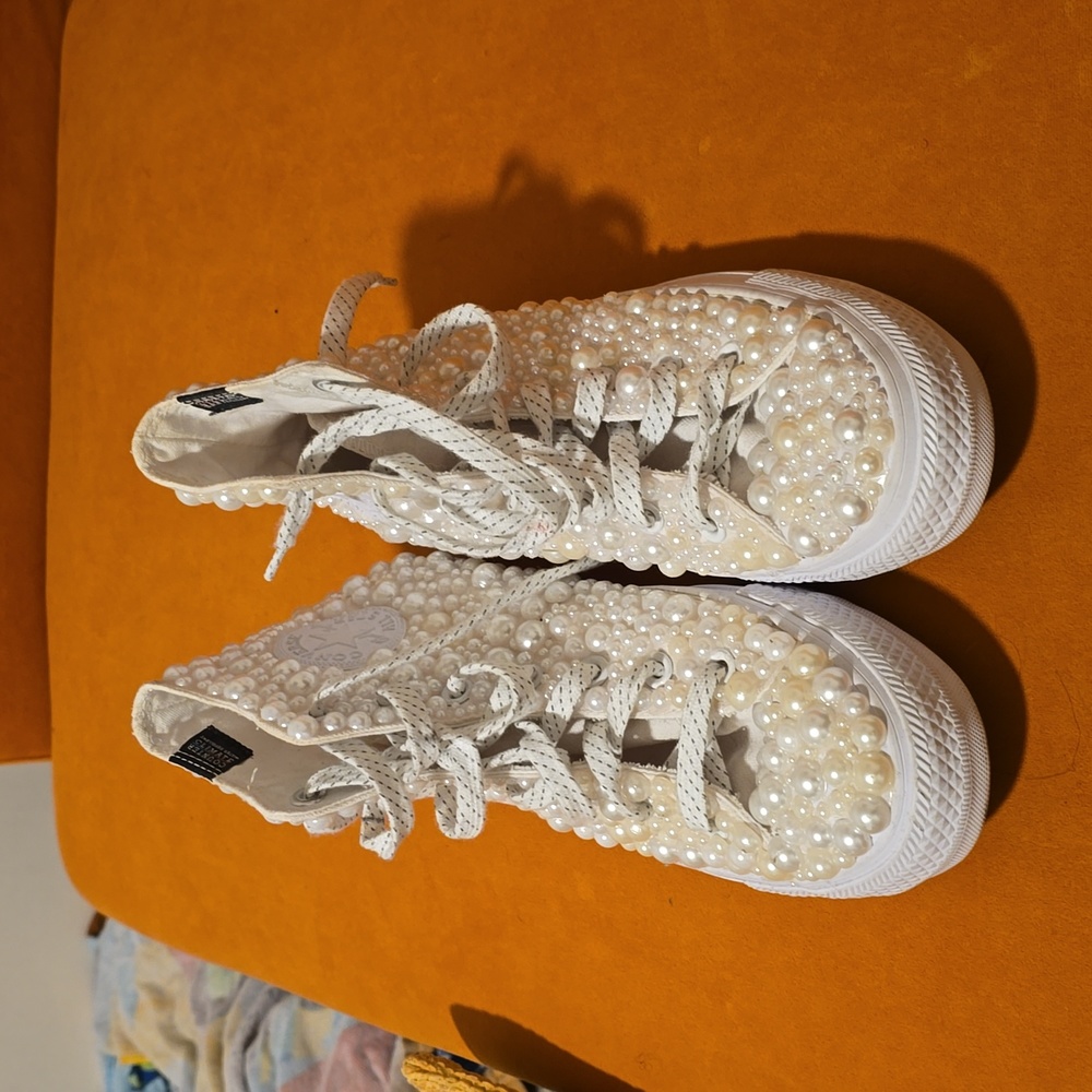 Custom pearl converse